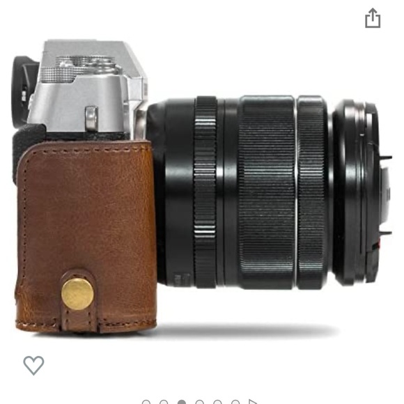 MegaGear Ever Ready Leather Camera Case and Strap Compatible with Fujifilm - Picture 3 of 8